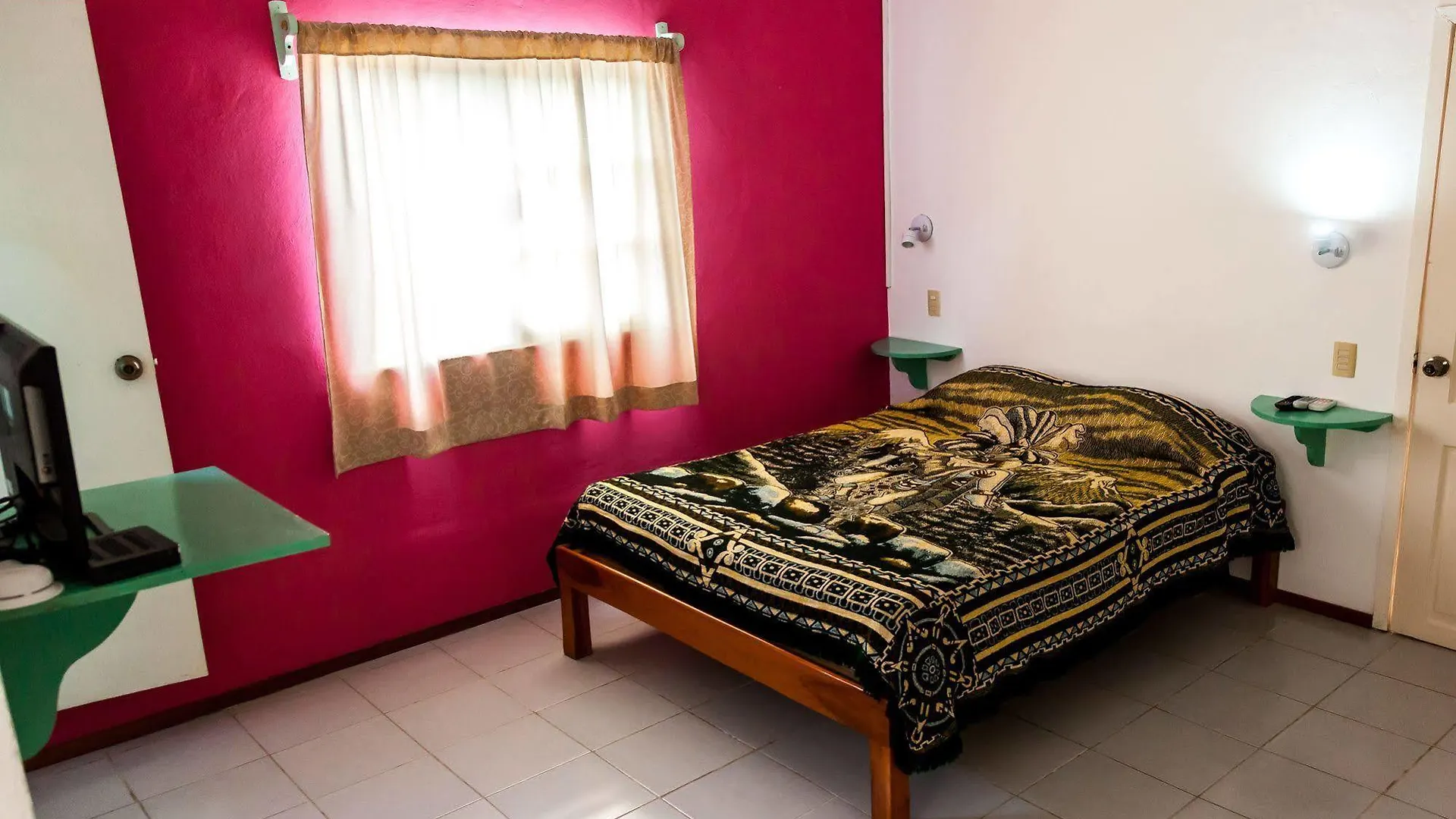Hotel Residencia La Mariposa Tulum 3*,