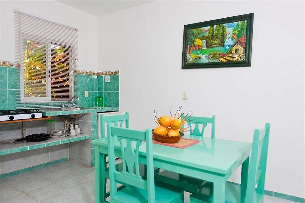 Hotel Residencia La Mariposa Tulum 3*,